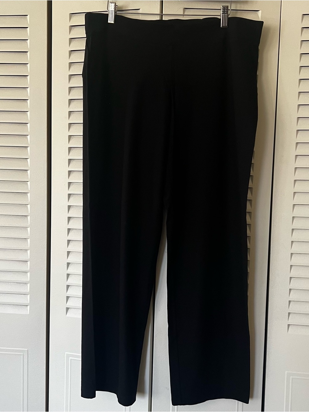 Black Eileen Fisher Women's Pants - Classic Pull-On Style